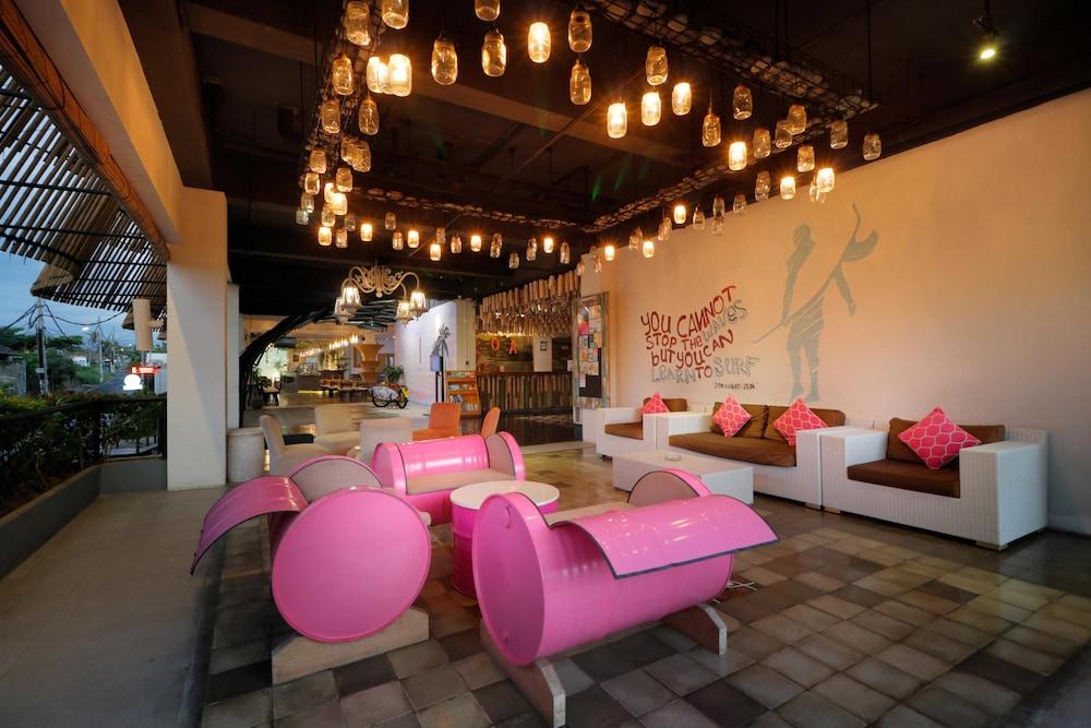 Koa D Surfer Hotel Canggu Buitenkant foto
